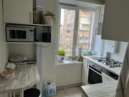 Продам трехкомнатную (3-комн.) квартиру, 5-я Кожуховская ул, 18к2, Москва г