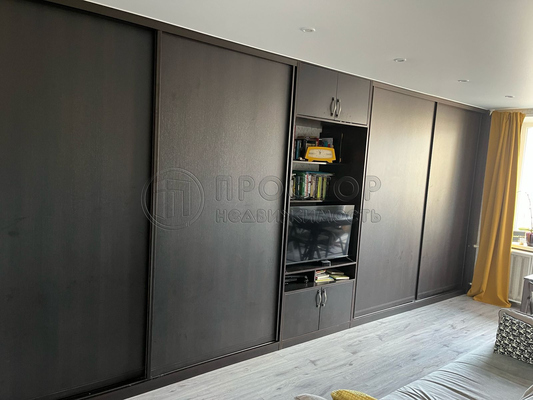 Продам трехкомнатную (3-комн.) квартиру, 5-я Кожуховская ул, 18к2, Москва г