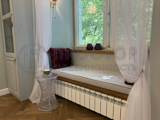 Продам двухкомнатную (2-комн.) квартиру, Фрунзенская наб, 40, Москва г