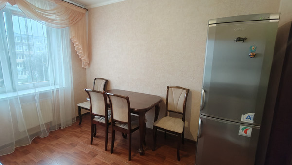 Продам однокомнатную (1-комн.) квартиру, Калининградская ул, 2, Светлый г