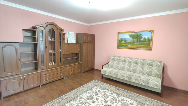 Продам однокомнатную (1-комн.) квартиру, Калининградская ул, 2, Светлый г