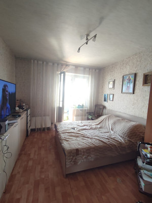 Продам двухкомнатную (2-комн.) квартиру, Земская ул, 15, Чехов г