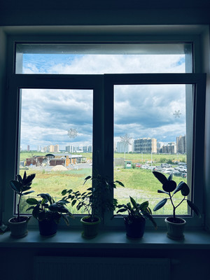 Продам однокомнатную (1-комн.) квартиру, Воронцовский б-р, 11к5, Бугры п