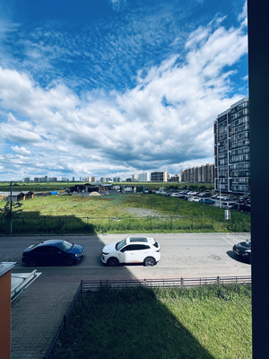 Продам однокомнатную (1-комн.) квартиру, Воронцовский б-р, 11к5, Бугры п