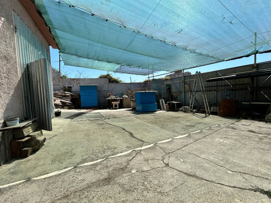 Продам коммерческое помещение 1 400 м2, Судакская ул, 1ка, Алушта г