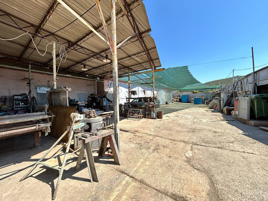 Продам землю для коммерческого использования 16,04 соток, Судакская ул, Алушта г