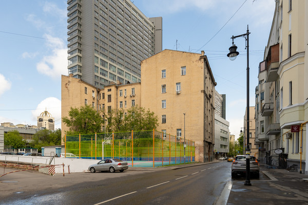 Сдам комнату в 5-комн. квартире, Малый Николопесковский пер, 11/2, Москва г