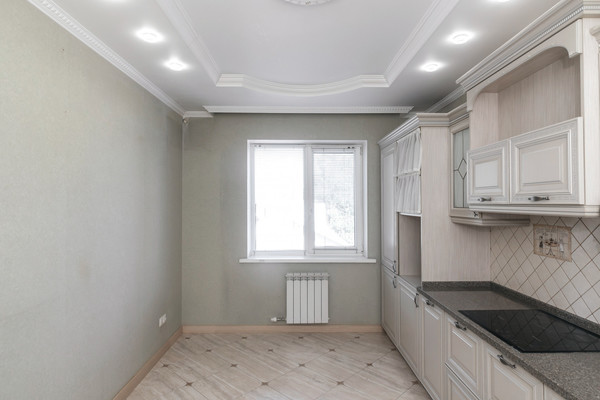 Продам двухкомнатную (2-комн.) квартиру, Пионерская ул, 81, Ханты-Мансийск г