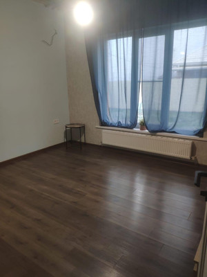 Продам двухкомнатную (2-комн.) квартиру, Бестужевская ул, 11, Российский п