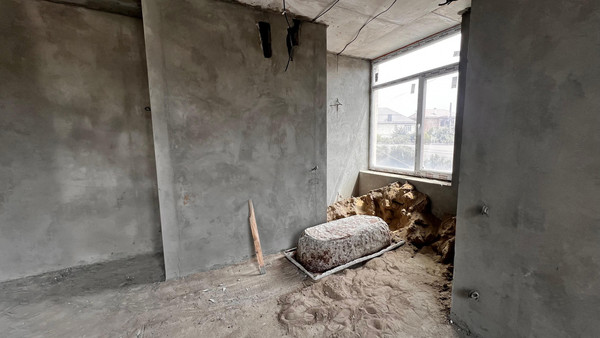 Продам трехкомнатную (3-комн.) квартиру, Атажукина ул, 2а, Нальчик г