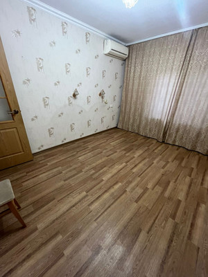 Продам двухкомнатную (2-комн.) квартиру, Содружества ул, 70, Ростов-на-Дону г
