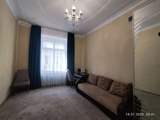 Сдам комнату в 5-комн. квартире, Малый Николопесковский пер, 11/2, Москва г