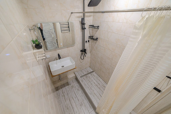 Продам двухкомнатную (2-комн.) квартиру, Ладожская ул, 15, Пенза г