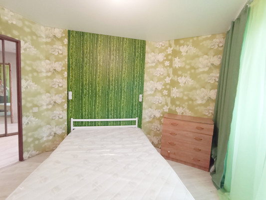 Продам трехкомнатную (3-комн.) квартиру, Великанова ул, 15, Рязань г