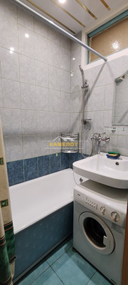 Продам двухкомнатную (2-комн.) квартиру, Ленина (Климовск мкр.) ул, 10кб, Подольск г