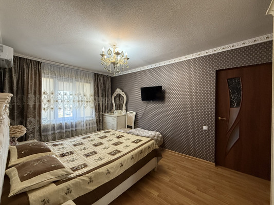 Продам двухкомнатную (2-комн.) квартиру, Шекихачева ул, 3, Нарткала г