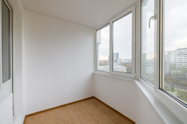Продам трехкомнатную (3-комн.) квартиру, 3-я Мытищинская ул, 3к2, Москва г