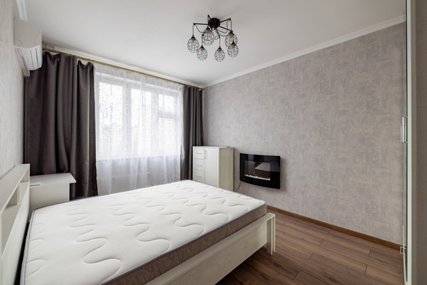Продам трехкомнатную (3-комн.) квартиру, 3-я Мытищинская ул, 3к2, Москва г