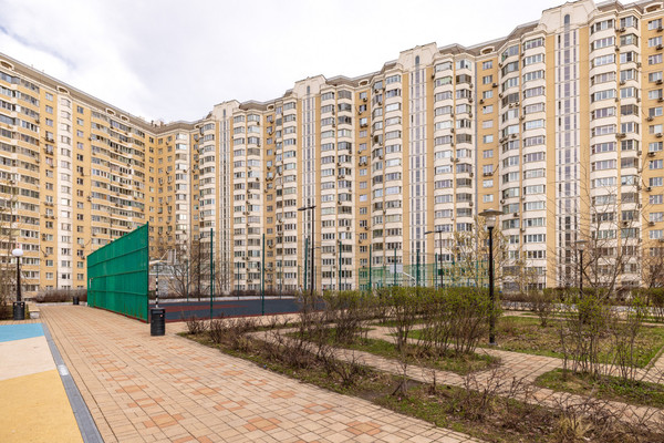 Продам трехкомнатную (3-комн.) квартиру, 3-я Мытищинская ул, 3к2, Москва г