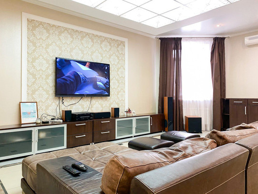 Продам трехкомнатную (3-комн.) квартиру, Тельмана ул, 15, Казань г