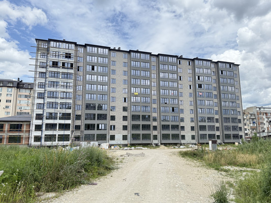 Продам трехкомнатную (3-комн.) квартиру, Ватутина ул, 29к2, Нальчик г