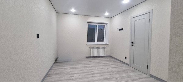 Продам однокомнатную (1-комн.) квартиру, Новозыбковский пер, 1, Брянск г