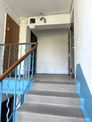 Продам трехкомнатную (3-комн.) квартиру, Крымских Партизан ул, 21, Симферополь г