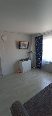 Продам двухкомнатную (2-комн.) квартиру, Юбилейная ул, 16, Алушта г