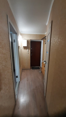 Продам однокомнатную (1-комн.) квартиру, Гагарина ул, 31, Симферополь г
