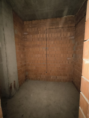 Продам трехкомнатную (3-комн.) квартиру, Толстого ул, 74/1, Нальчик г