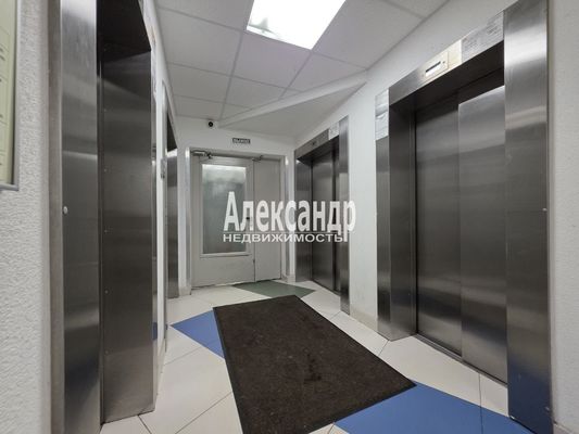 Продам однокомнатную (1-комн.) квартиру, Плесецкая ул, 10, Санкт-Петербург г