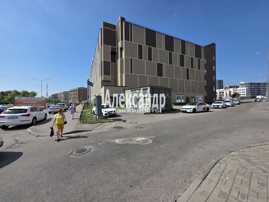 Продам однокомнатную (1-комн.) квартиру, Плесецкая ул, 10, Санкт-Петербург г