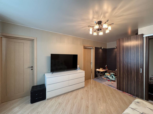Продам трехкомнатную (3-комн.) квартиру, Набережная (Северный мкр.) ул, 16, Домодедово г