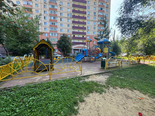 Продам трехкомнатную (3-комн.) квартиру, Набережная (Северный мкр.) ул, 16, Домодедово г