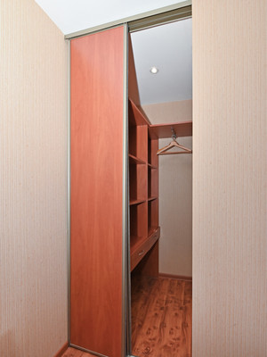 Продам однокомнатную (1-комн.) квартиру, У.Громовой ул, 22, Калининград г