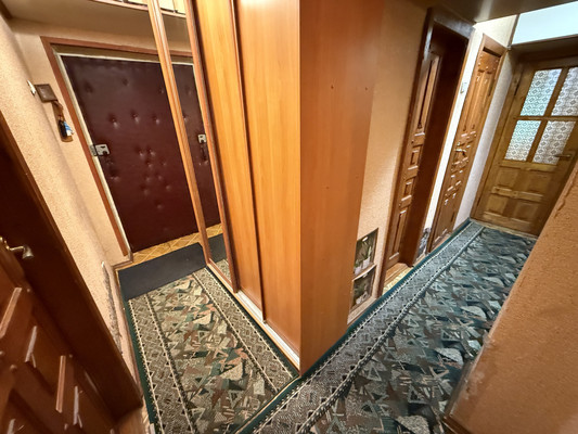 Продам трехкомнатную (3-комн.) квартиру, Спортивная ул, 2/11, Москва г