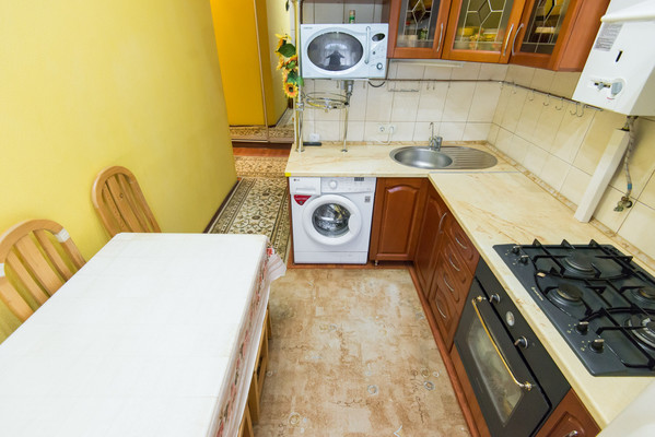 Продам двухкомнатную (2-комн.) квартиру, Советская ул, 9, Ростов-на-Дону г