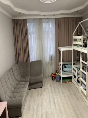 Продам двухкомнатную (2-комн.) квартиру, Саратовская ул, 18/10, Москва г