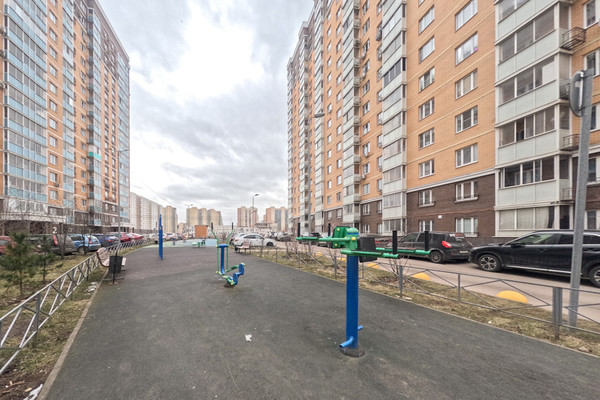 Продам двухкомнатную (2-комн.) квартиру, Дружбы (Зенино ЖК Самолёт мкр.) ул, 3, Люберцы г