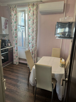 Продам двухкомнатную (2-комн.) квартиру, Жданова ул, 9, Ростов-на-Дону г
