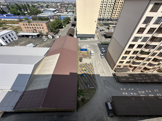 Продам многокомнатную квартиру, Шарданова ул, 48, Нальчик г