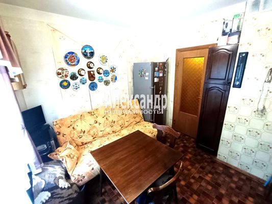 Продам однокомнатную (1-комн.) квартиру, Ленинский пр-кт, 69к1Б, Санкт-Петербург г