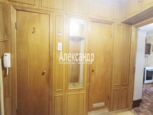 Продам однокомнатную (1-комн.) квартиру, Ленинский пр-кт, 69к1Б, Санкт-Петербург г