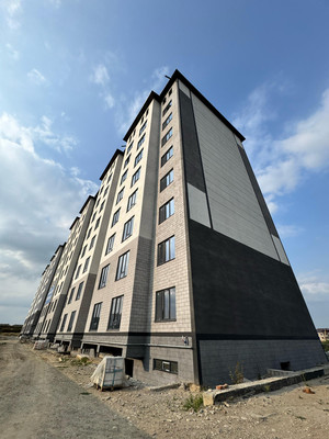 Продам двухкомнатную (2-комн.) квартиру, им. Сижажева М.В. ул, 10, Чегем г