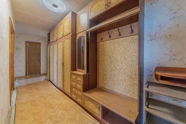 Продам трехкомнатную (3-комн.) квартиру, Победы пр-кт, 115, Пенза г