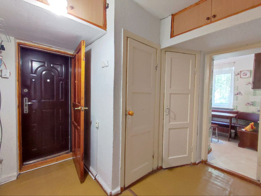 Продам трехкомнатную (3-комн.) квартиру, Московская ул, 122, Джанкой г