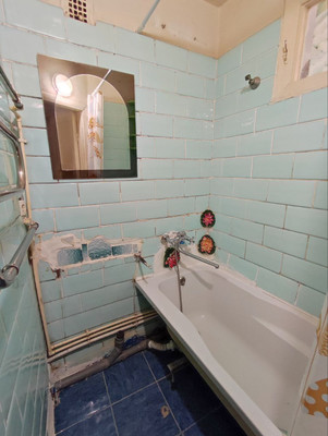 Продам трехкомнатную (3-комн.) квартиру, Московская ул, 122, Джанкой г