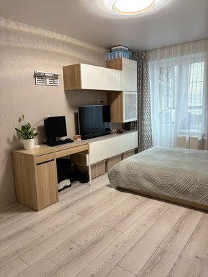 Продам однокомнатную (1-комн.) квартиру, Фёдора Абрамова ул, 20Ак1, Парголово п