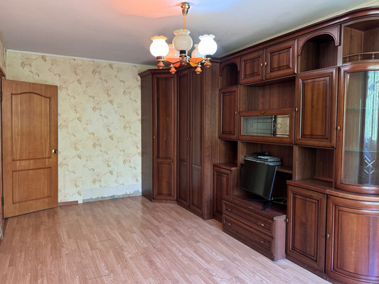 Продам трехкомнатную (3-комн.) квартиру, Подольская ул, 4а, Северово д