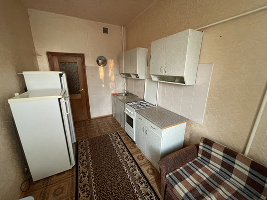 Продам однокомнатную (1-комн.) квартиру, 36, Дубровицы п